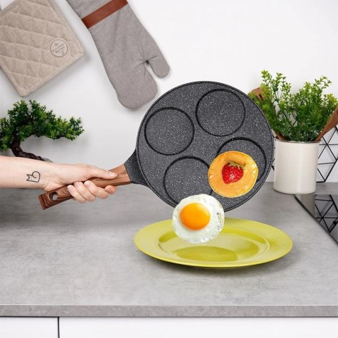 Patelnia do Jajek Placków Pancakes Granitowa 4 Otwory Solidna VILDE 26 cm